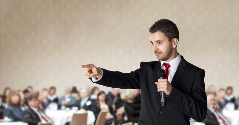 How to Craft a Powerful Public Speaking Opening